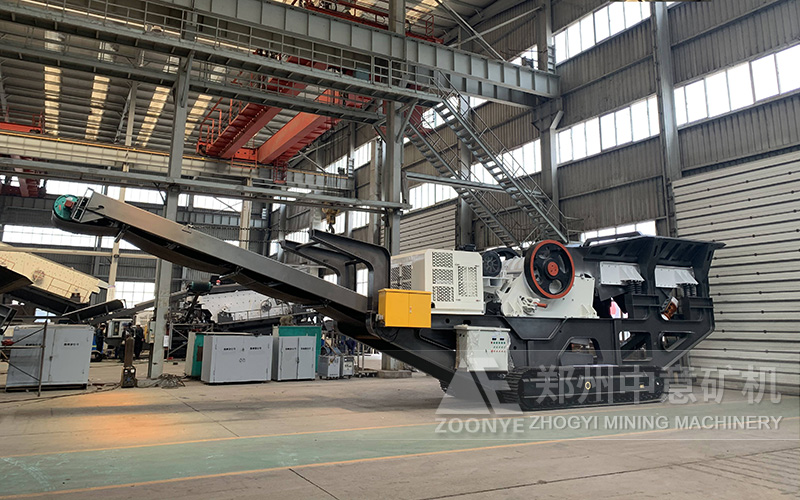 Crawler type jaw crusher mobile crushing station